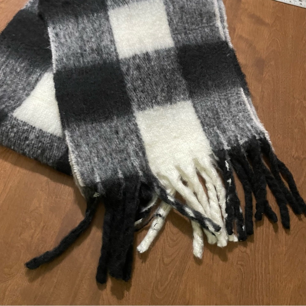 Boho scarf - Picture 2 of 2